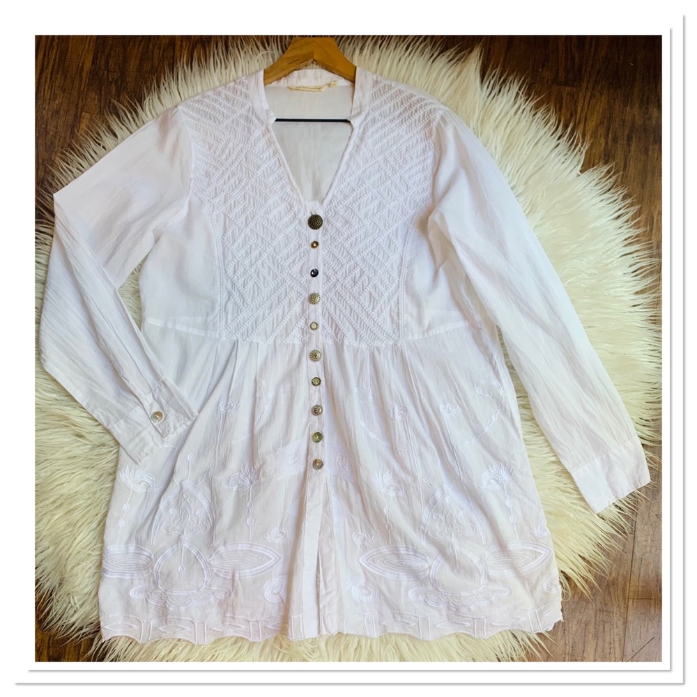 Soft Surroundings Alka Embroidered Tunic Top White Size Medium